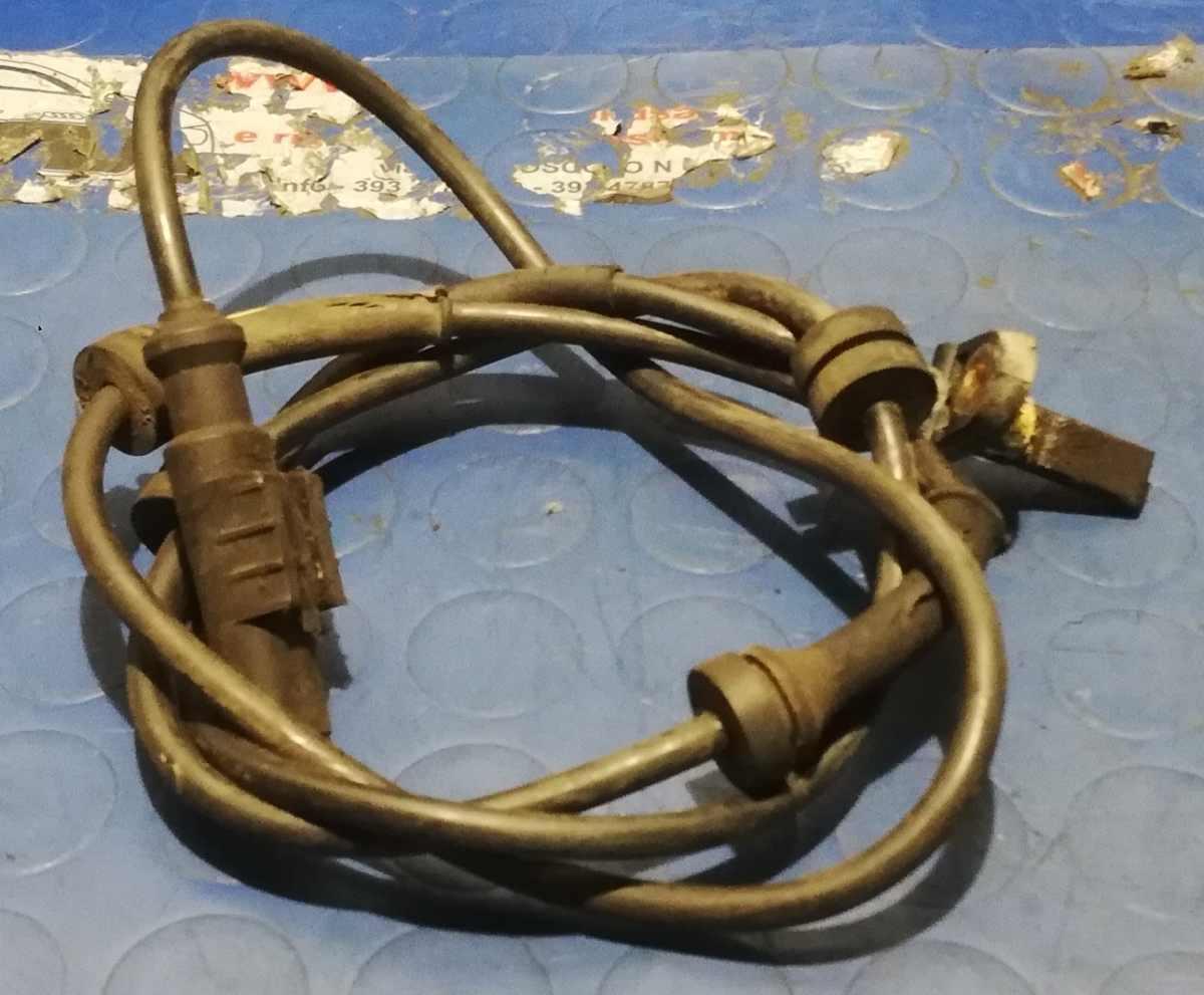 SENSORE ABS POST SX LANCIA Y 1.3 MJT 2006 51797945<br /><br /><br />