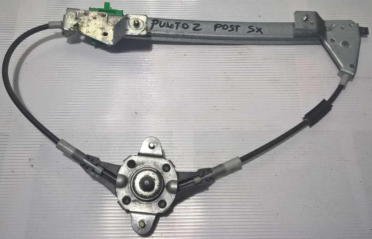 alzavetro manuale post dx fiat punto 2-3 serie 46536308<br /><br />