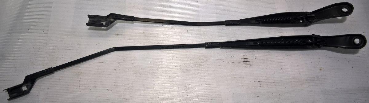 braccia tergicristallo peugeot 208 9673292080<br />