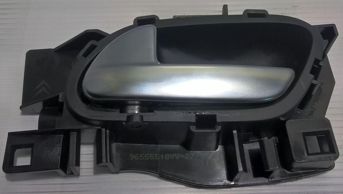 maniglia interna post sx peugeot 208 96555518VV<br /><br />