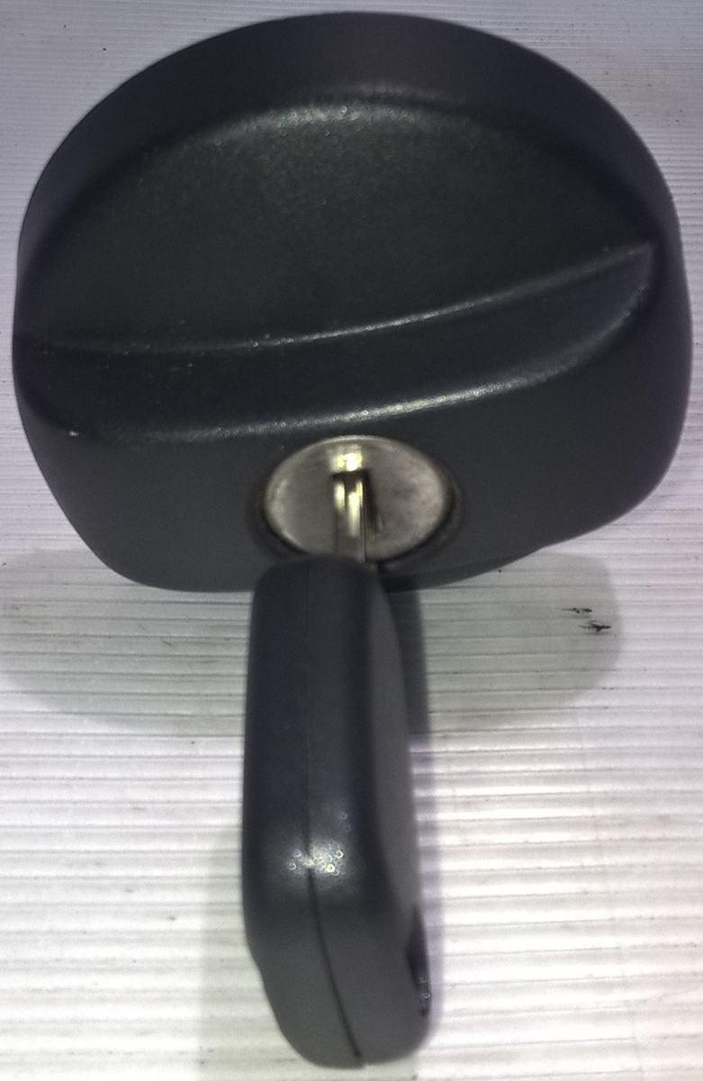 tappo serbatoio peugeot 208 1508G0<br /><br />