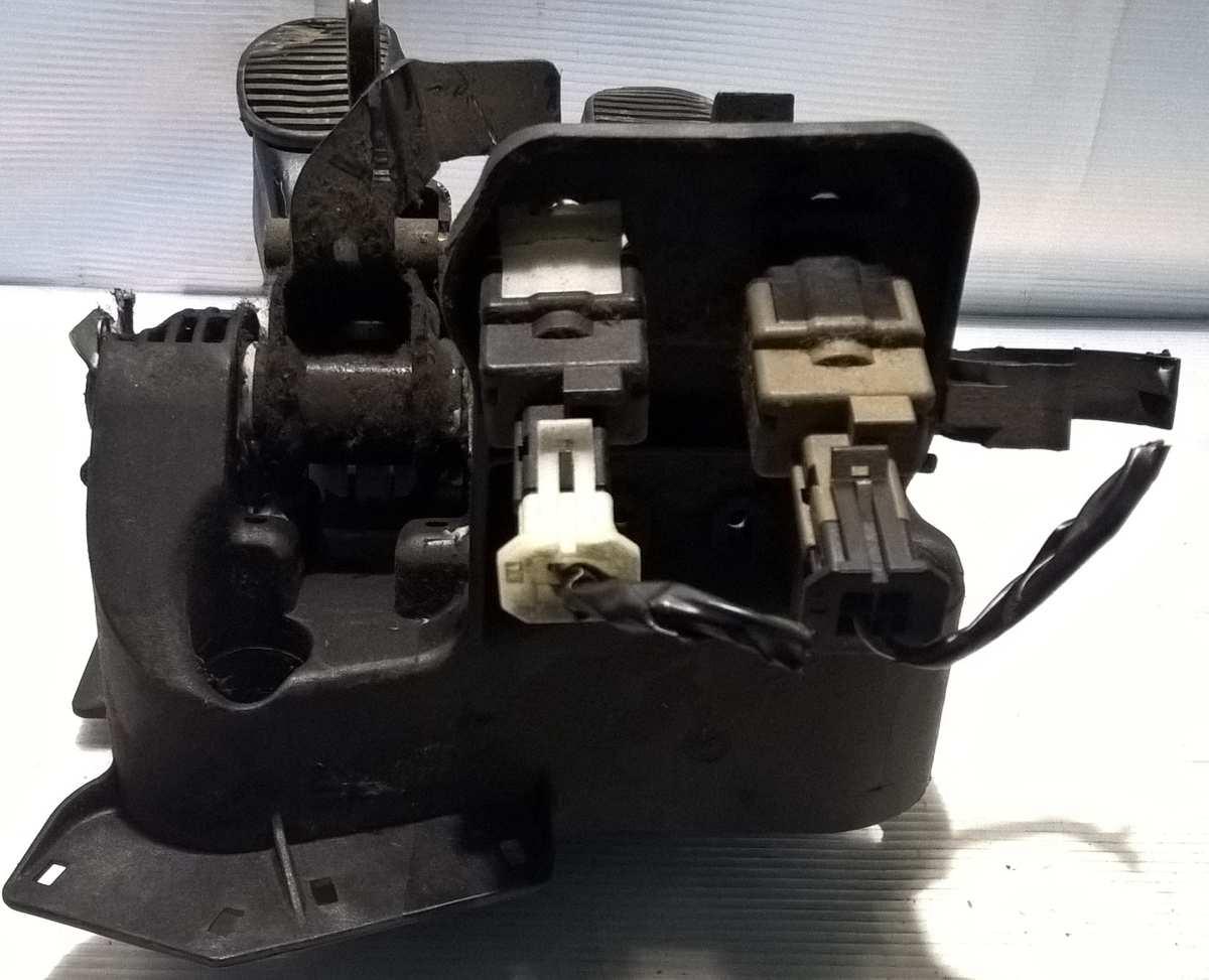 pedaliera freno frizione fiat idea 71736001 71732395<br />