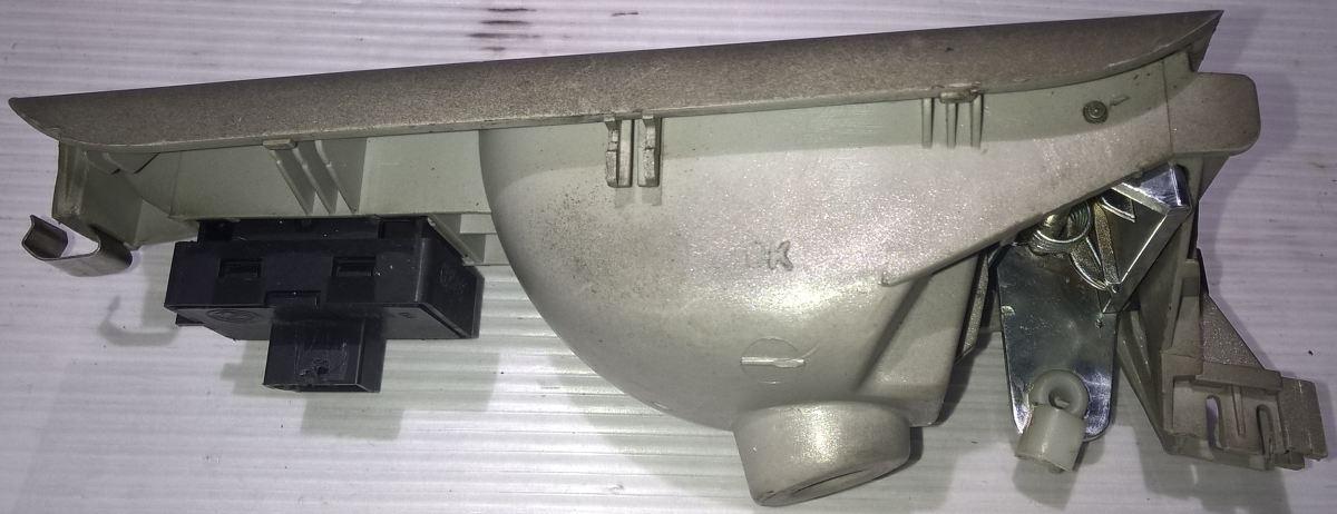 maniglia con pulsante posteriore dx lancia musa -fiat idea 735386386<br /><br />