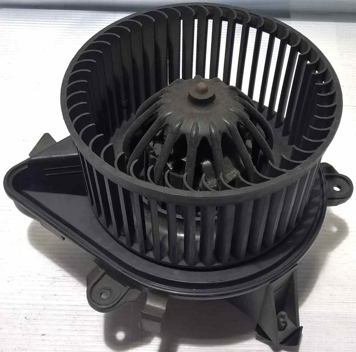 ventola interno abitacolo fiat idea 1300 mtjet 141730600<br />