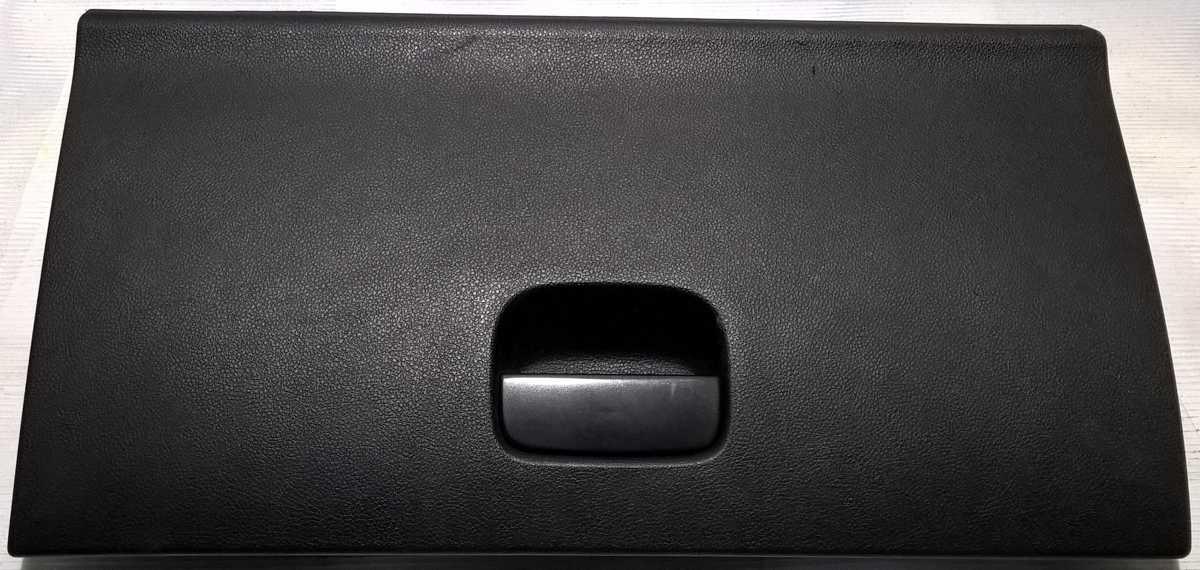 cassetto portaoggetti peugeot 308 1600 hdi 8226LE