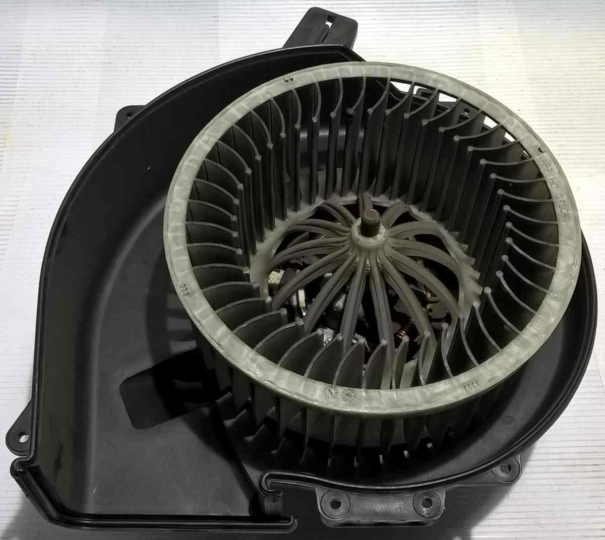 ventola interno abitacolo volkswagen fox 6q1819015g