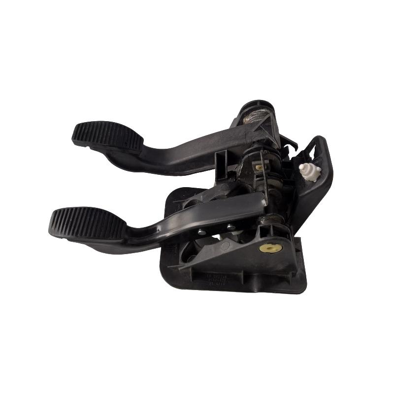 pedaliera freno frizione fiat panda 2007 51804329
