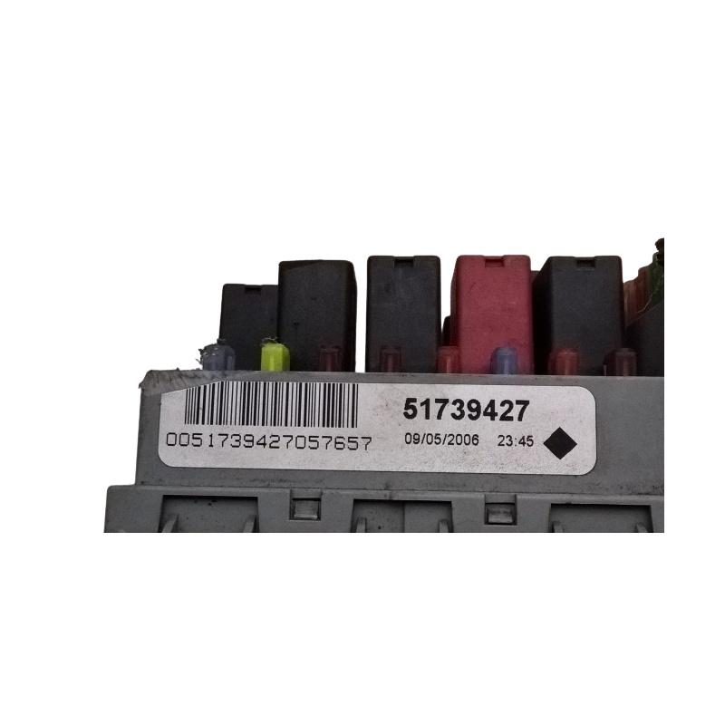 portafusibili lancia musa 1.9 mtj 51739427