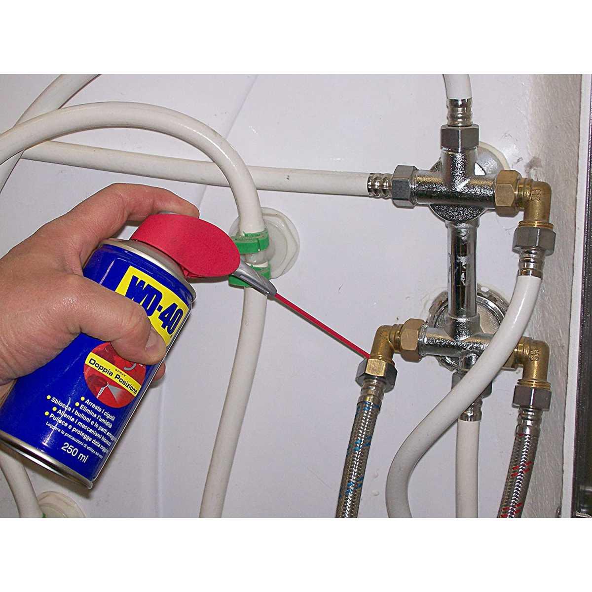 WD-40 Prodotto Multifunzione Lubrificante Spray, 250 ml + 40 ml (originale)