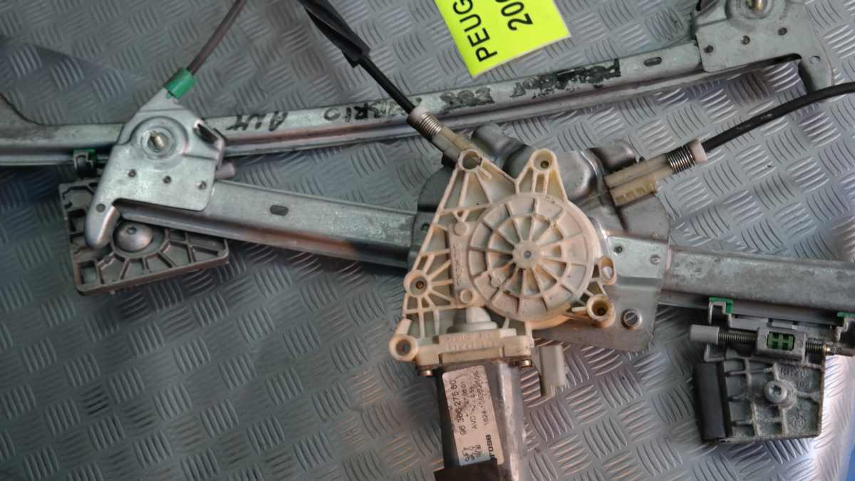 Peugeot 206 cc alzavetro elettrico anteriore dx