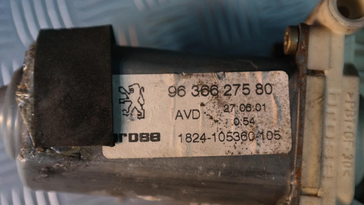 Peugeot 206 cc alzavetro elettrico anteriore dx