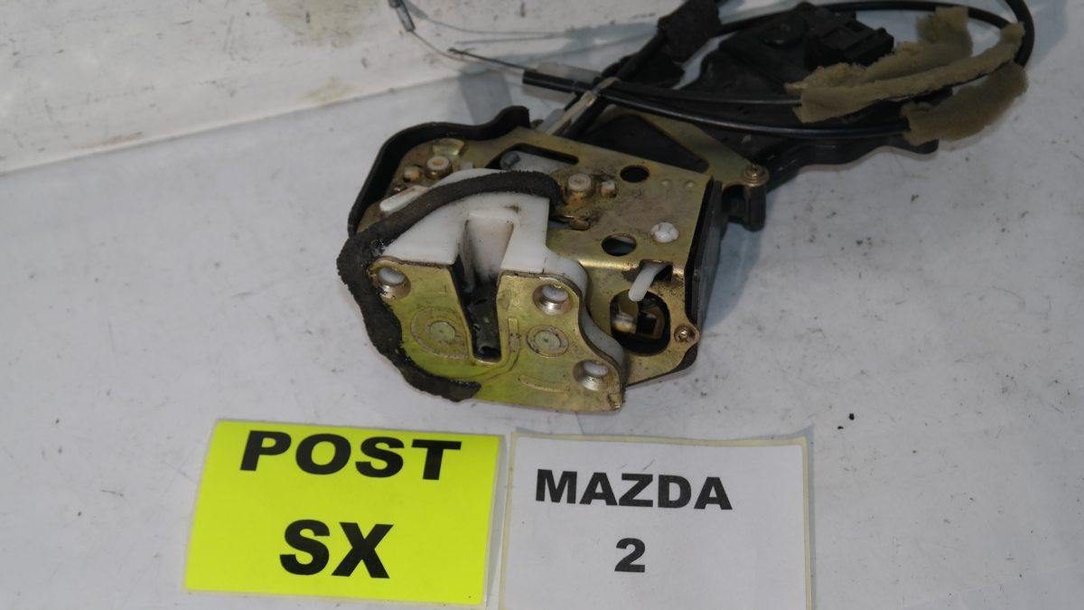 Mazda 2 chiusura porta posteriore sx