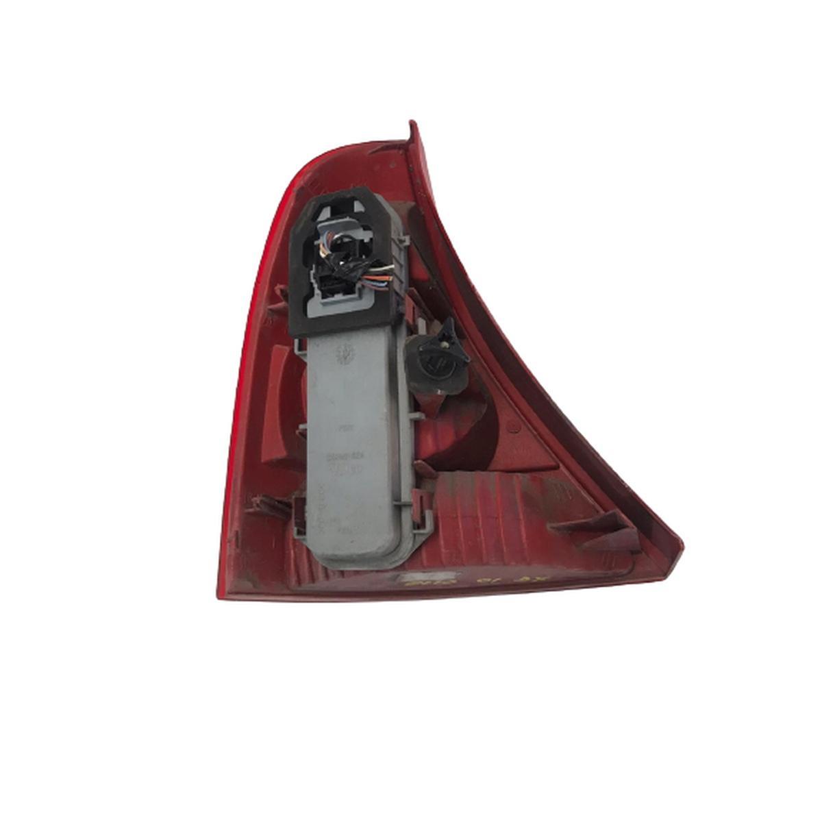 fanale dx renault clio 2002