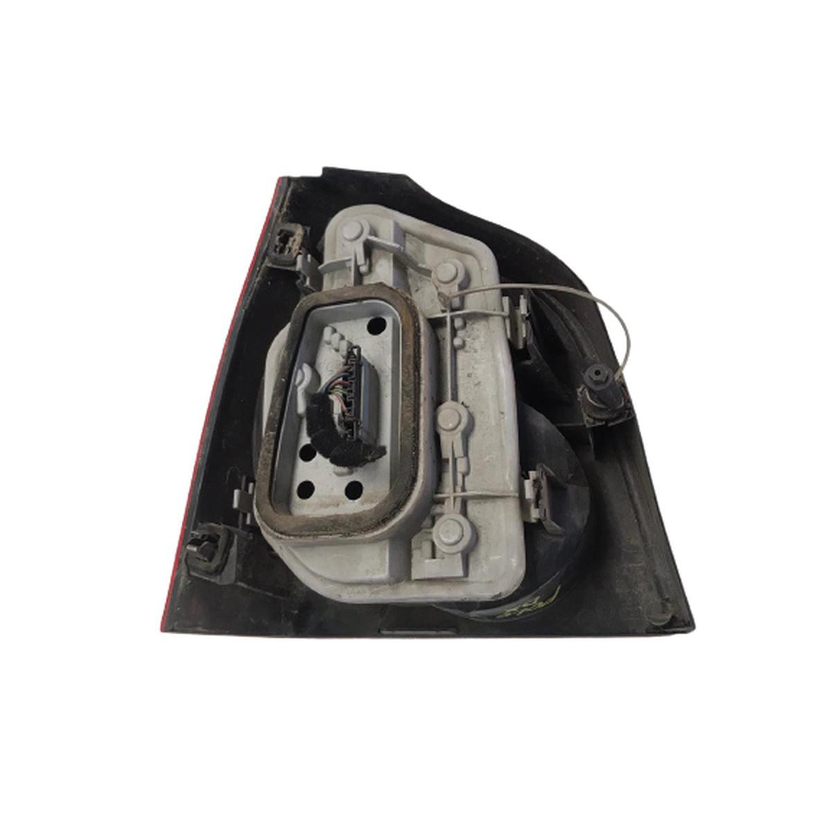 fanale dx volkswagen polo 2003 6Q6945096B