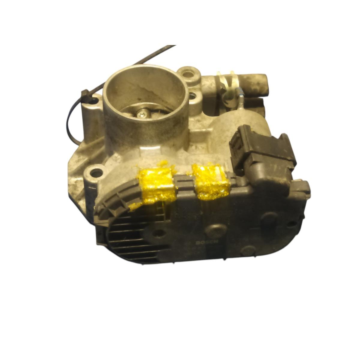 corpo farfallato toyota yaris 220300q010a<br /><br /><br />