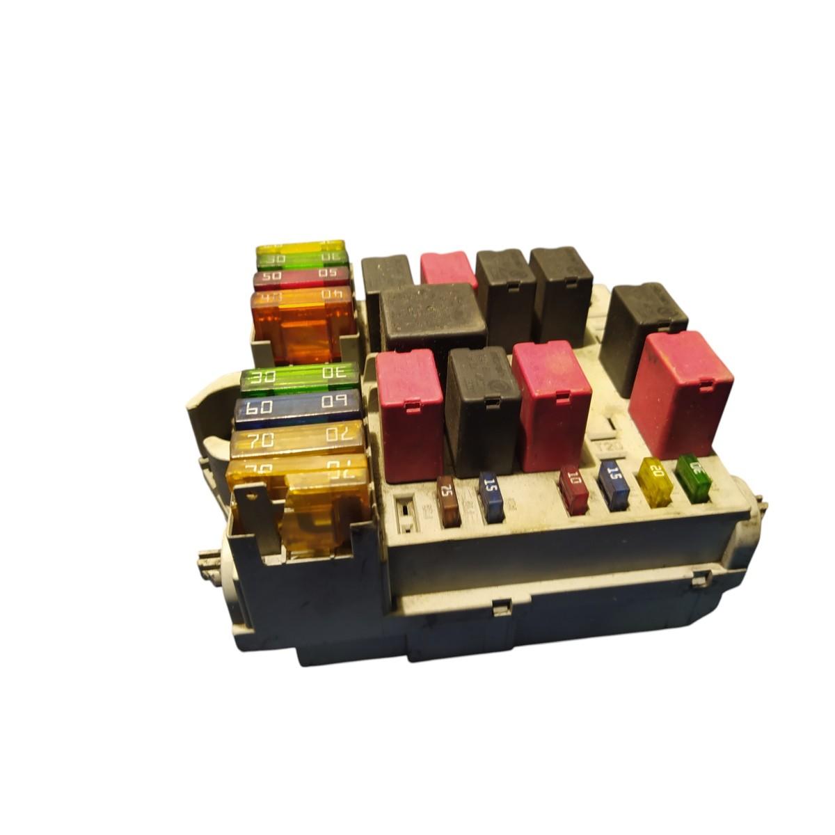 PORTA FUSIBILI FIAT STILO E46520419<br />