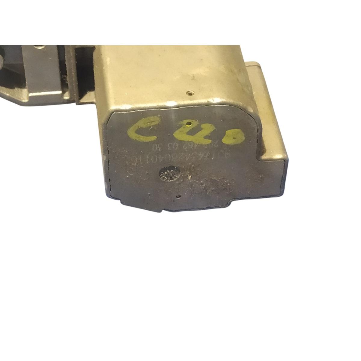 BLOCCASTERZO MERCEDES C 220 <br />