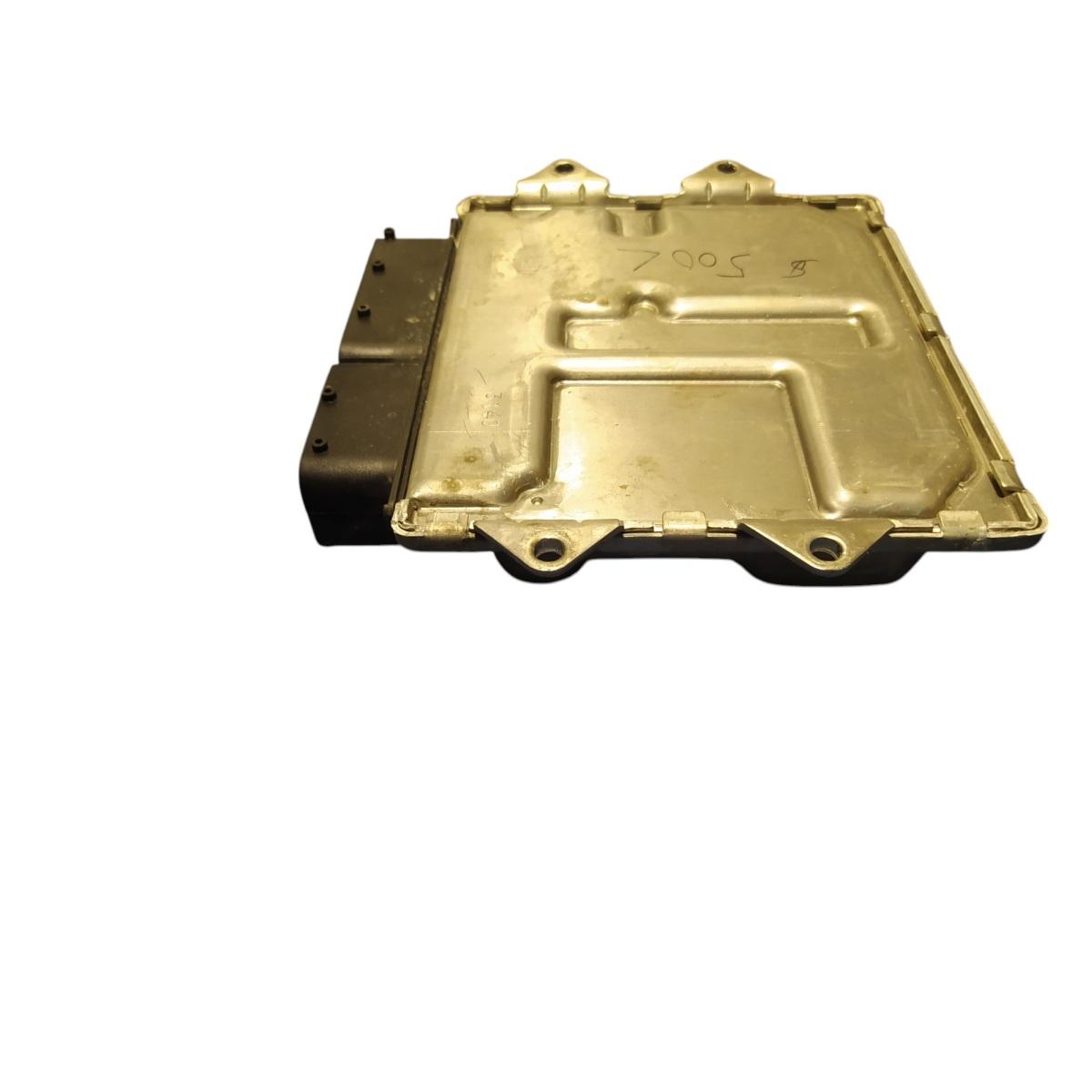 CENTRALINA MOTORE fiat 500l 55261313<br /><br />