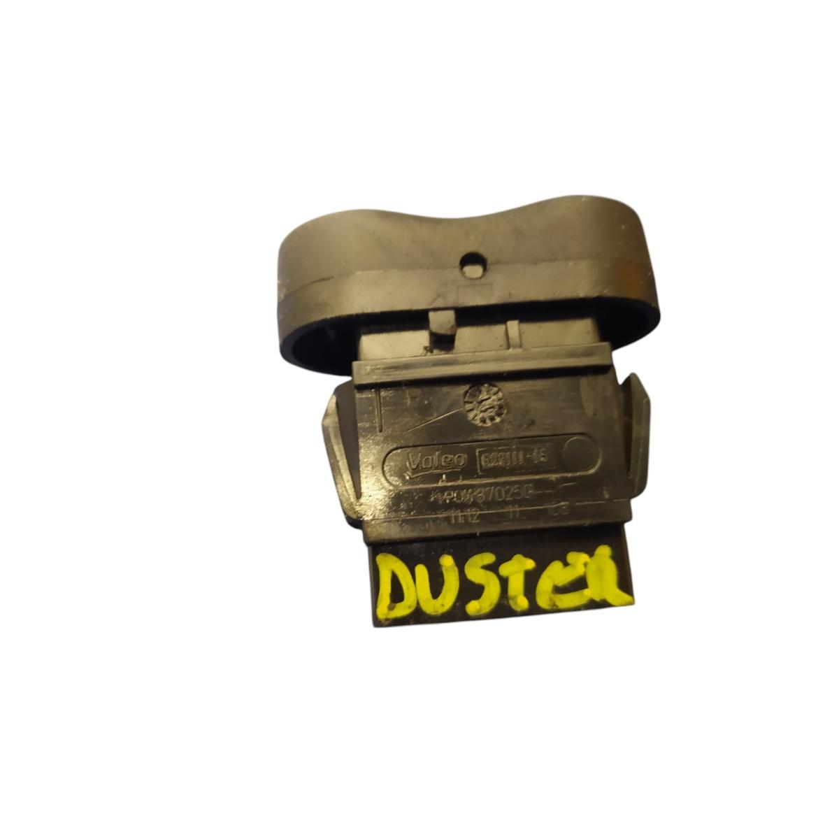 pulsante alzacristalli ant sx dacia duster 602227.<br /><br /><br />