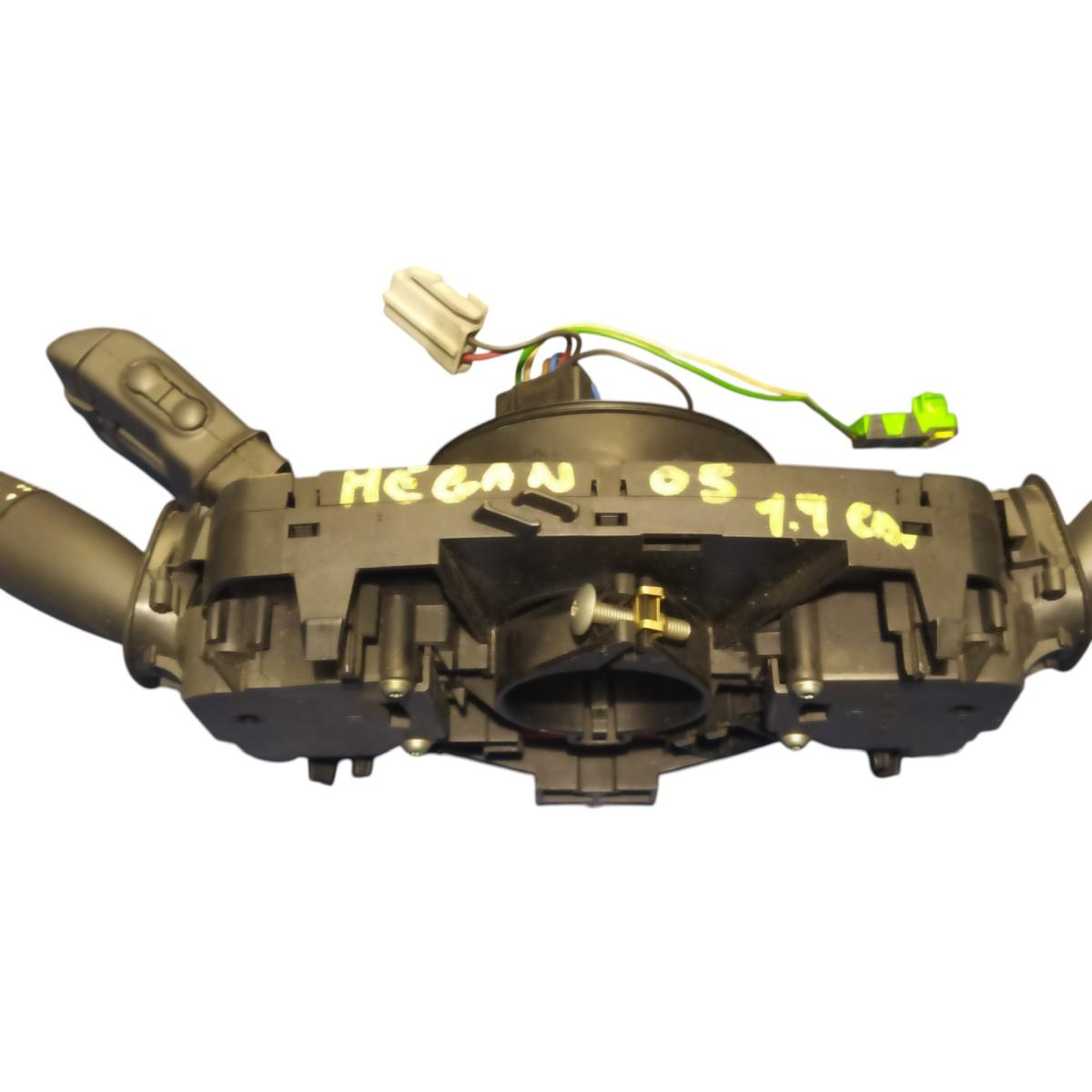 Devialuce renault megane 05 1.7 cdi 61835909