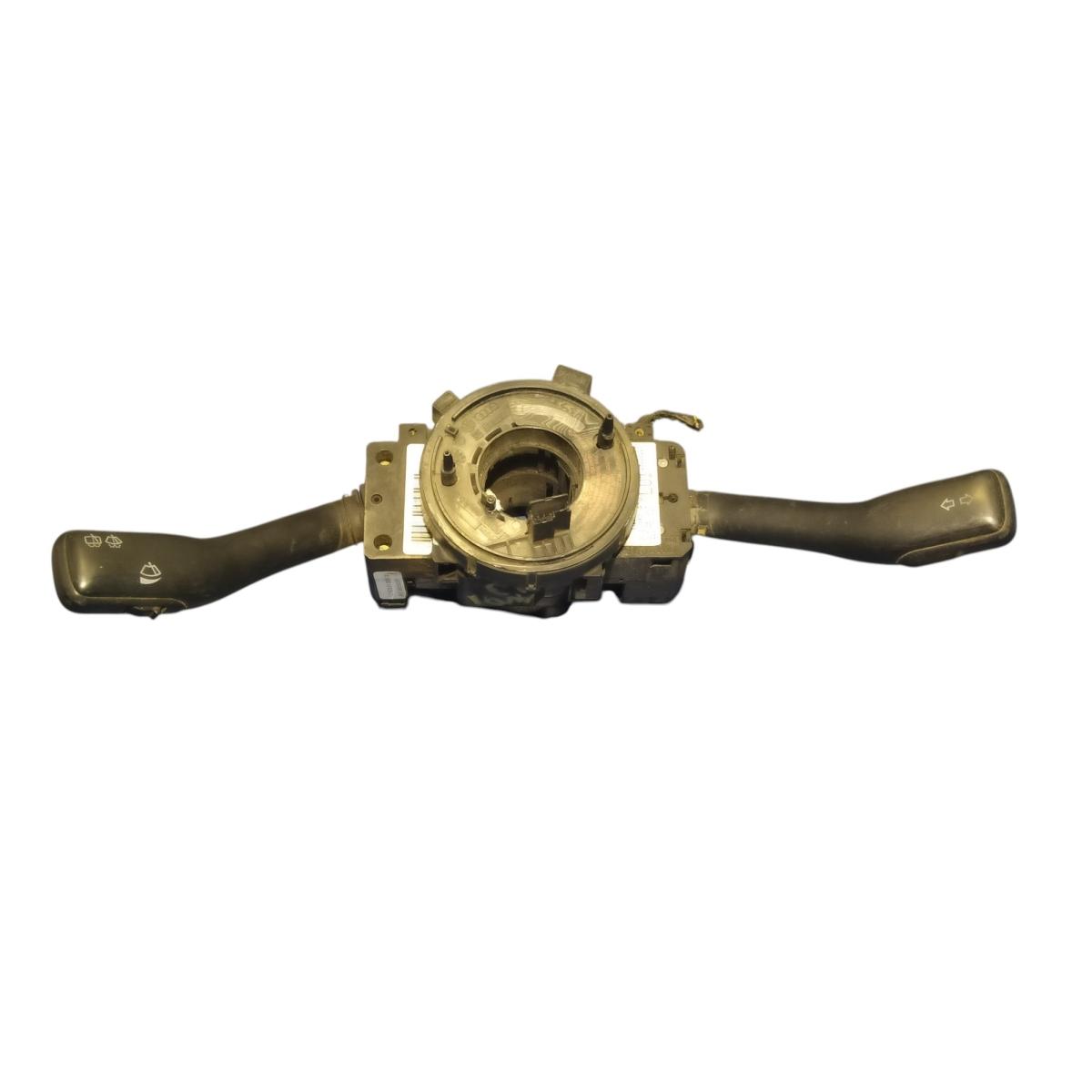 audI A3<br />Devialuci<br />ab0953503F<br /><br /><br />