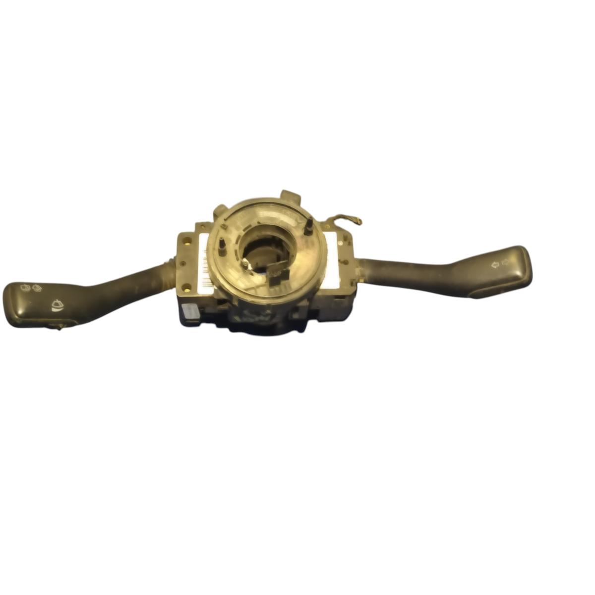 audI A3<br />Devialuci<br />ab0953503F<br /><br /><br />