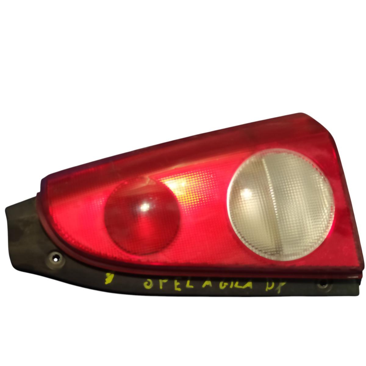 2505090000636<br />Stop fanale <br />Opel agila<br />