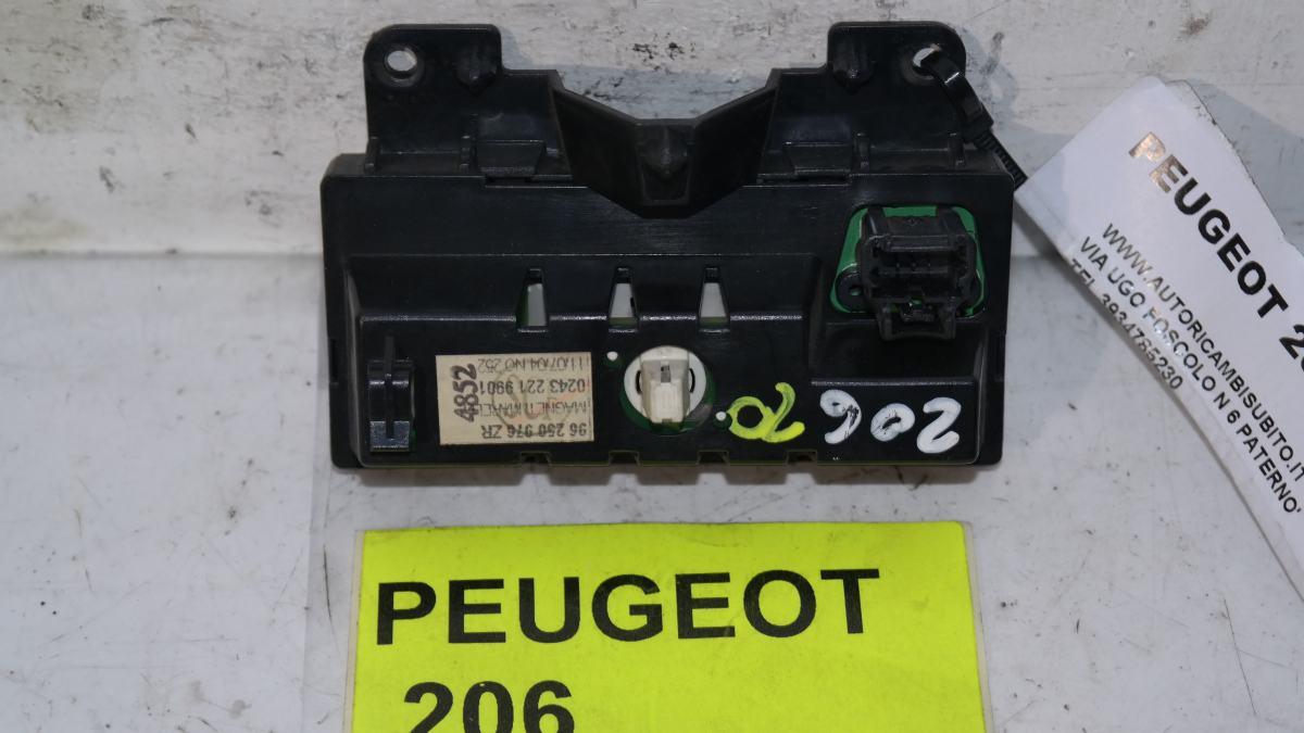 Peugeot 206 orologio digitale