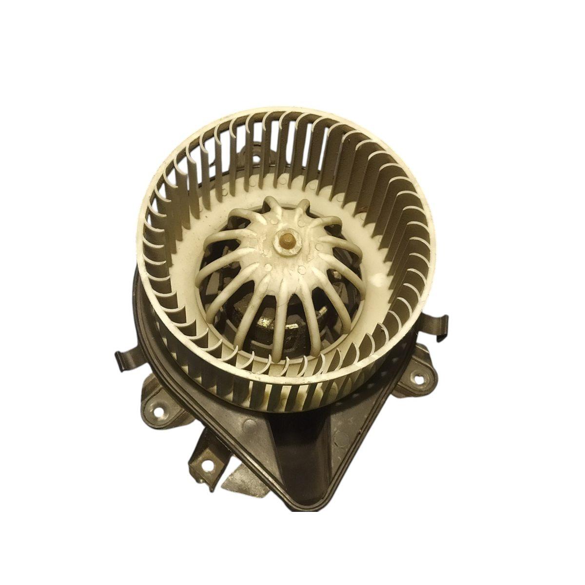 ventola interno abitacolo fiat punto 2 serie 141730600-<br />