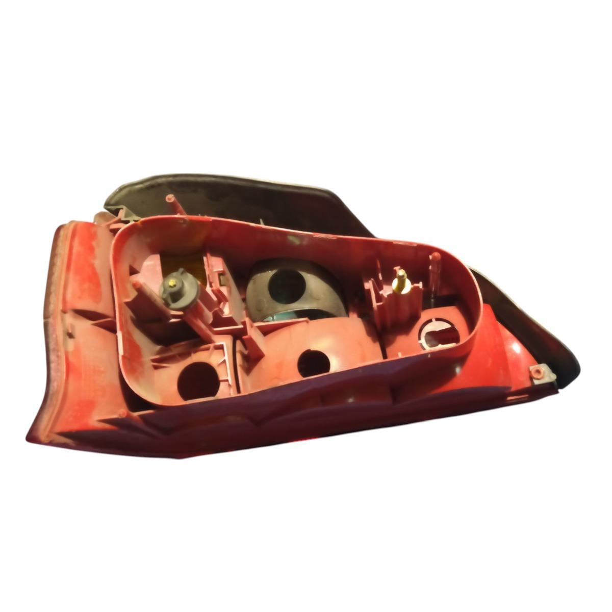 fanale dx peugeot 106 2274d<br /><br /><br />