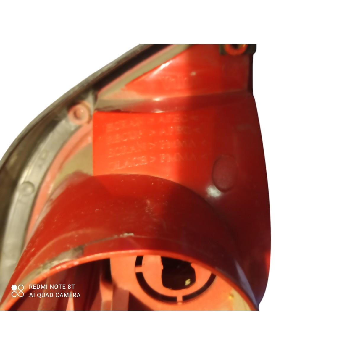 fanale dx peugeot 106 2274d<br /><br /><br />