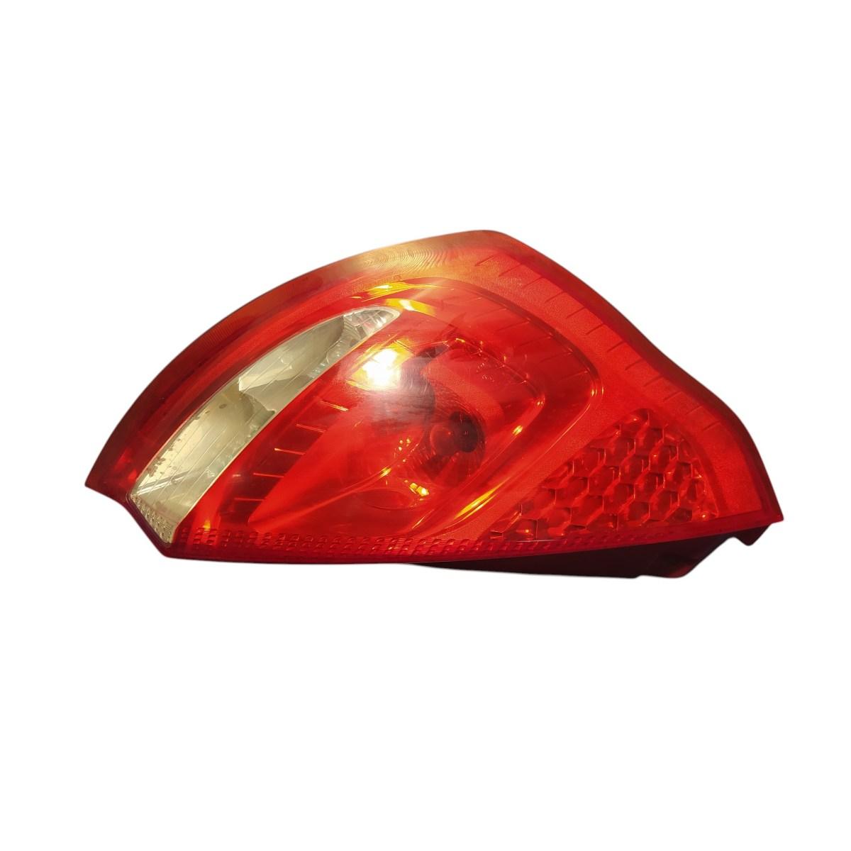 fanale sx  ford fiesta 2010   8a6113405a<br /><br />