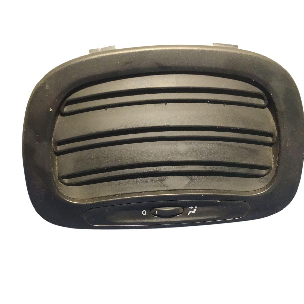 BOCCHETTA    ARIA   CENTRALE   CRUSCOTTO  FIAT 500L    2267892<br /><br /><br /><br /><br /><br />