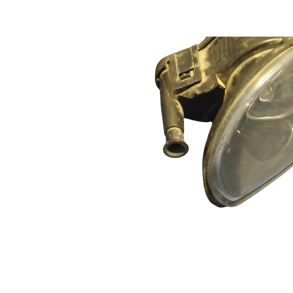 fendinebbia dx  audi a3 24696800re<br /><br /><br />