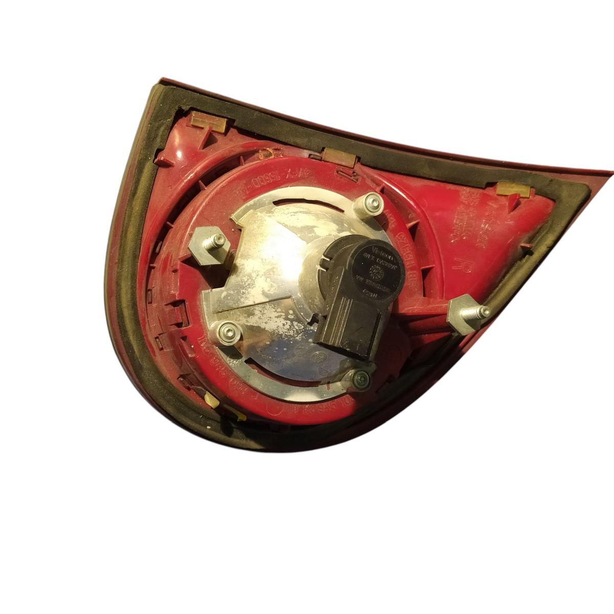 1K6945108C  luce post del portabagagli  volkswagen golf v <br /><br /><br />