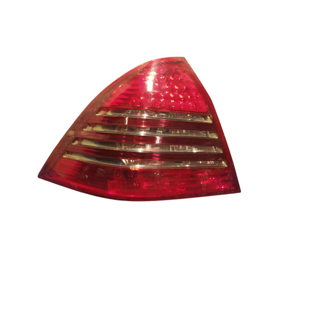 FANALE SX    MERCEDES   BENZ   CLASSE C200 cw203  300299590<br /><br /><br />