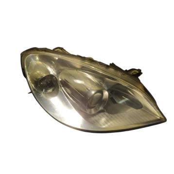 faro ant dx  mercedes benz classe b w 245 c 200  0301220202<br /><br />