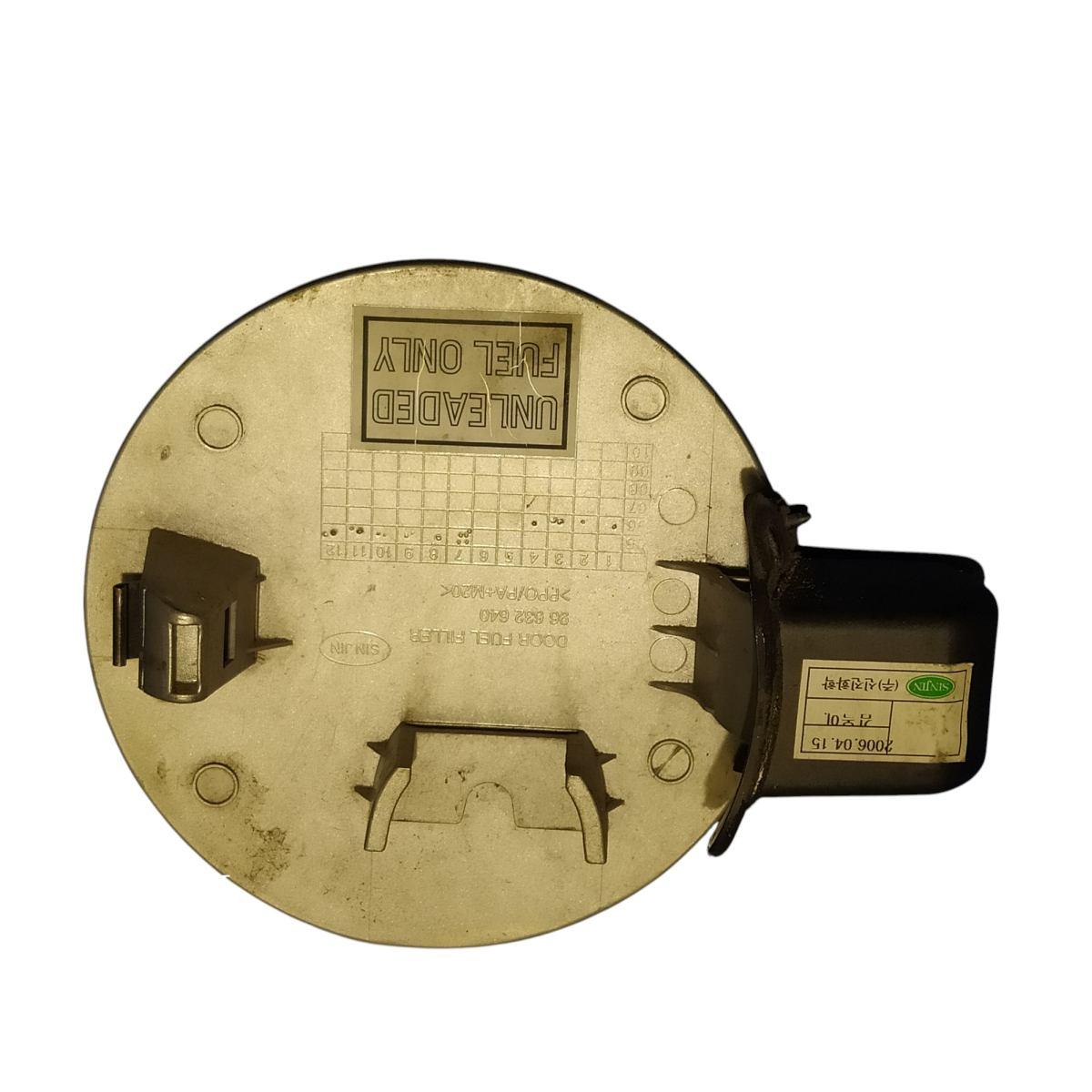 sportellino carburante   chevrolet epica<br /><br />