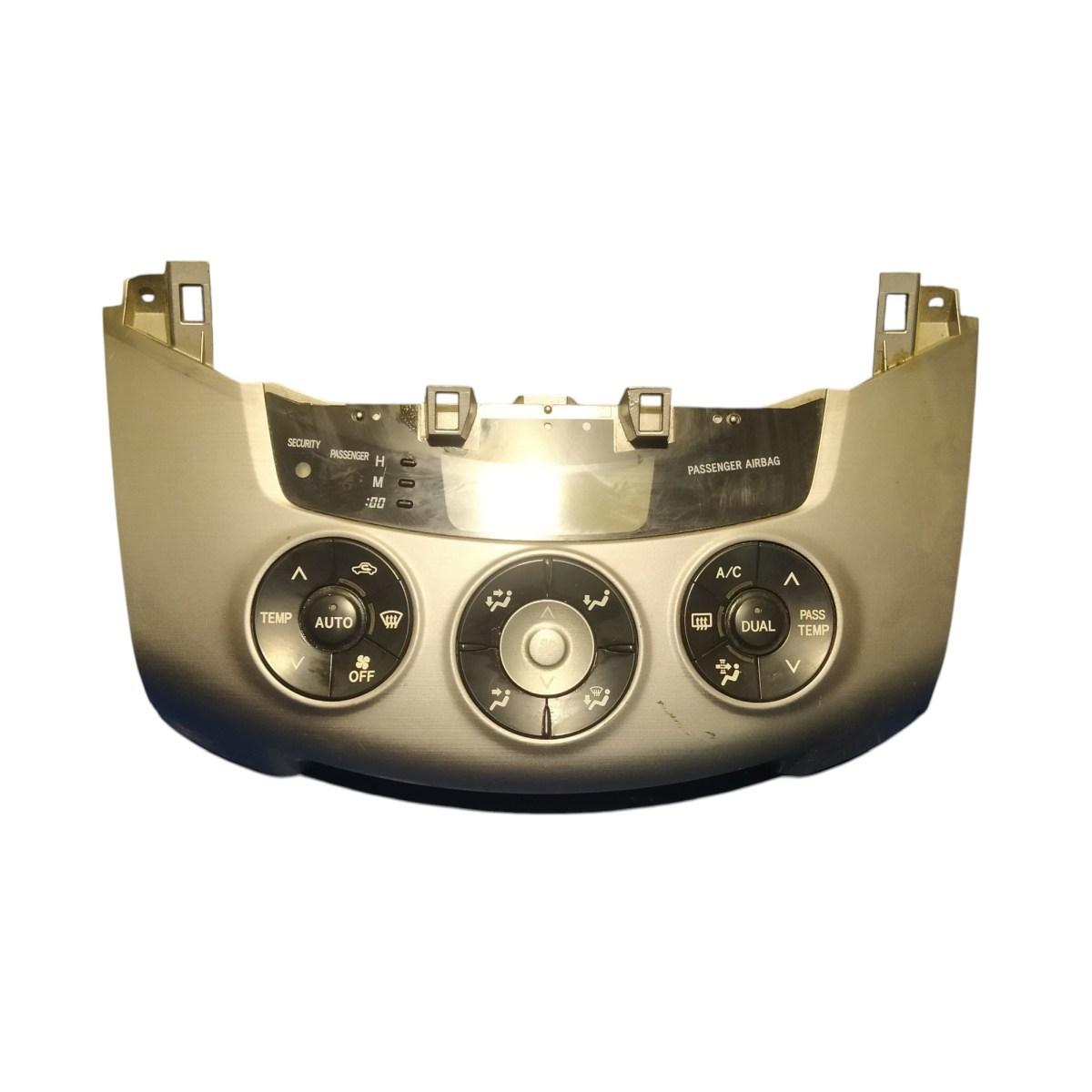 comandi clima   toyota rav4   5590042240<br /><br /><br />