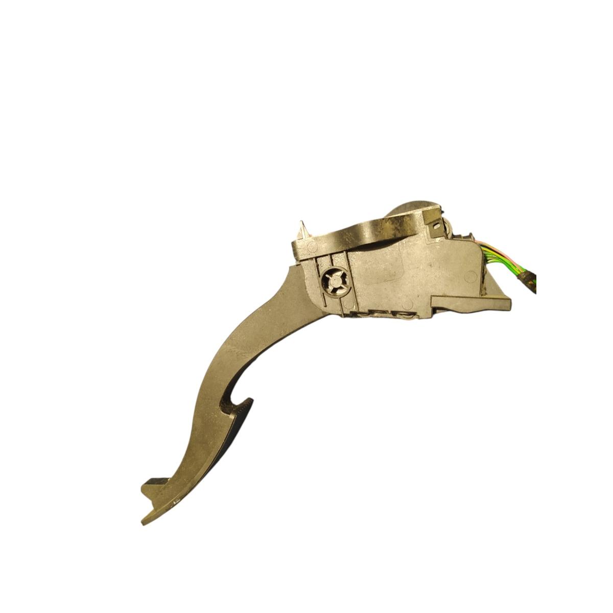 pedale accelleratore mercedes classe b 2014 A2463001404