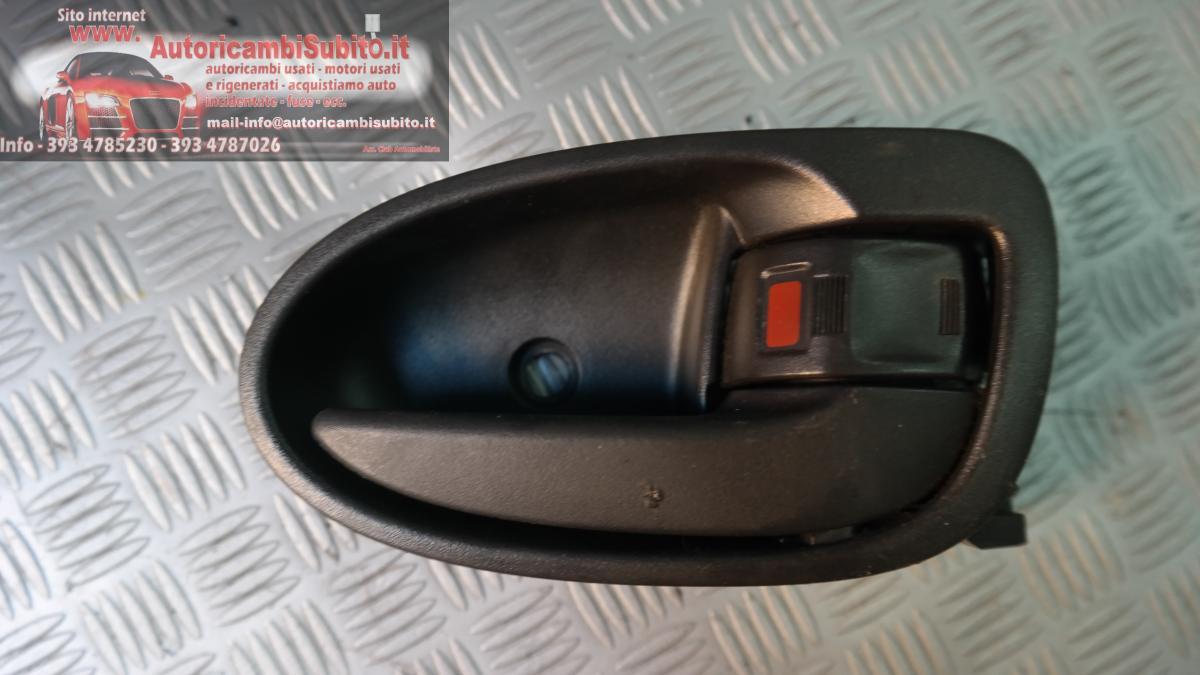 Toyota yaris maniglia interna anteriore / posteriore dx