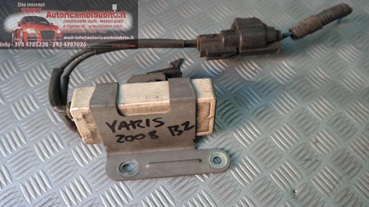 Toyota yaris 1300 bz 246810-6110b centralina denso