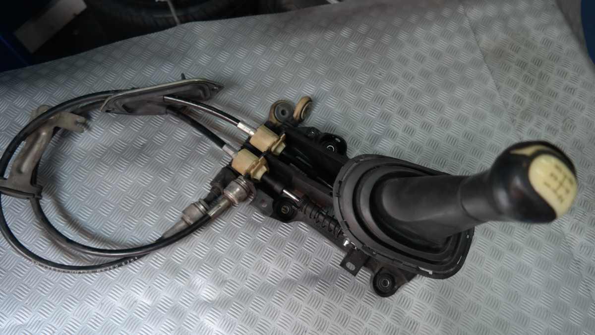 Toyota yaris 1300 bz leva del cambio con fili