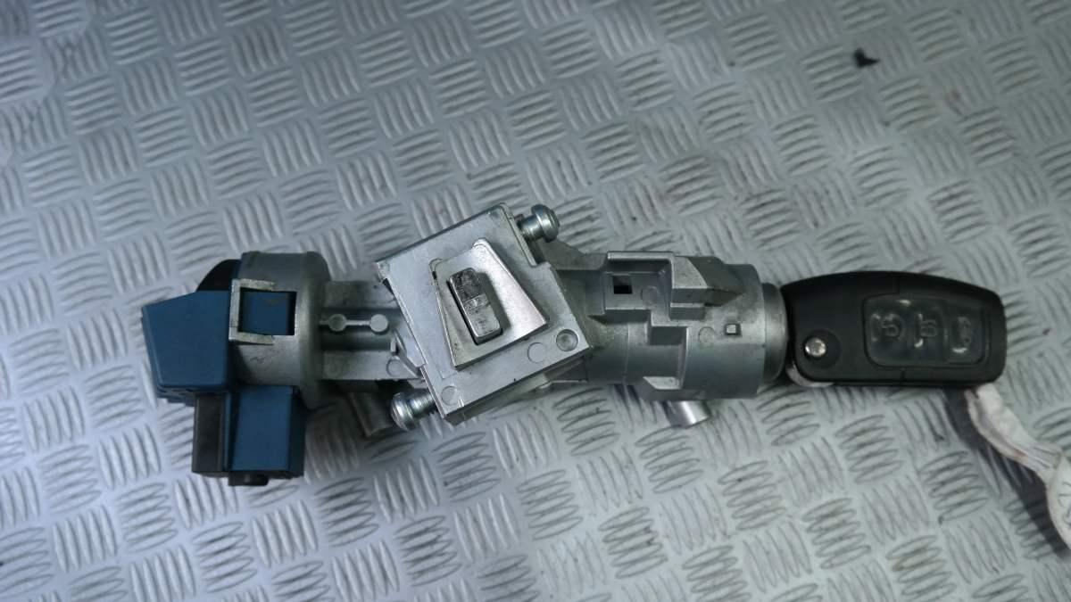 Ford focus bloccasterzo