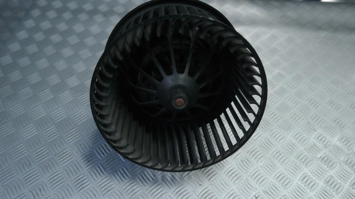 Ford focus 2000 tdci 3m5h18456ad ventola interna stufa