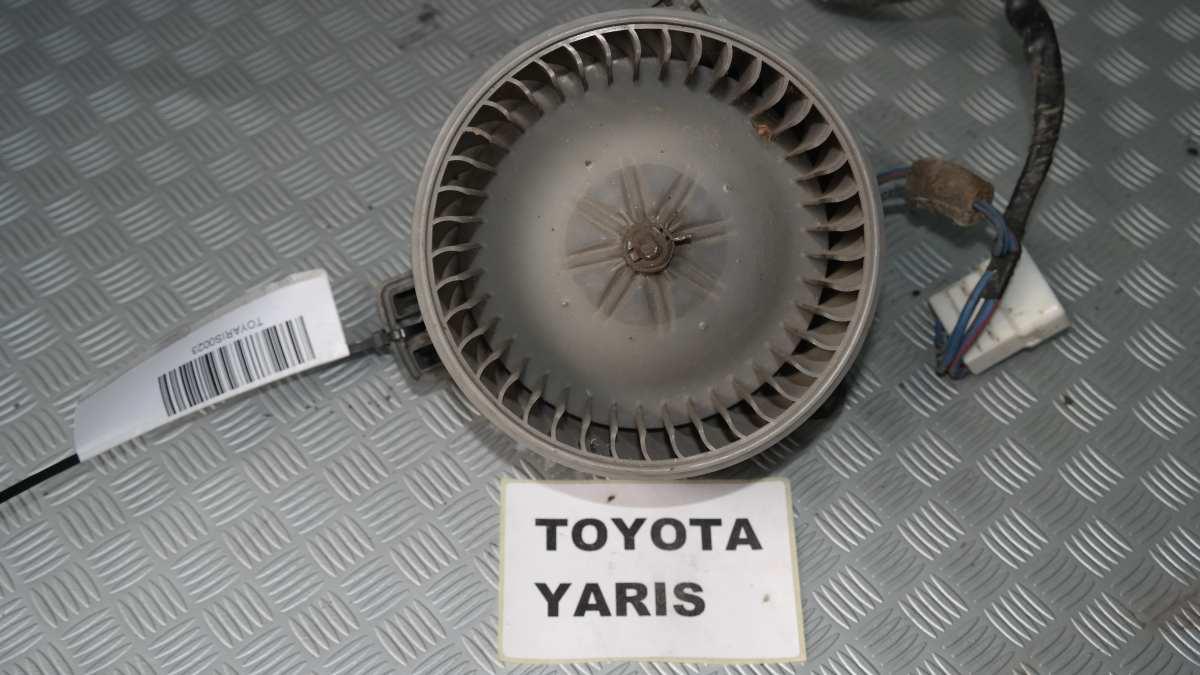 Toyota yaris 19400008213c ventola interna stufa
