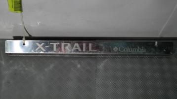 Nissan x-trail battitacco