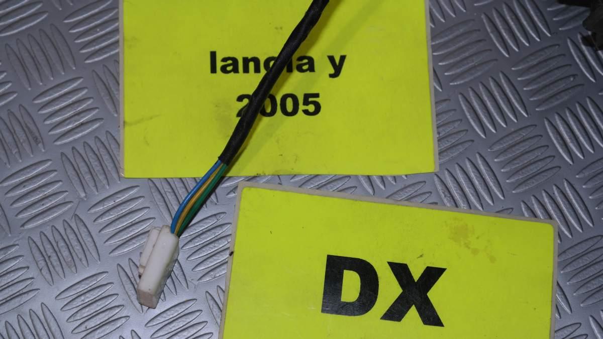 Lancia y specchietto esterno dx elettrico originale