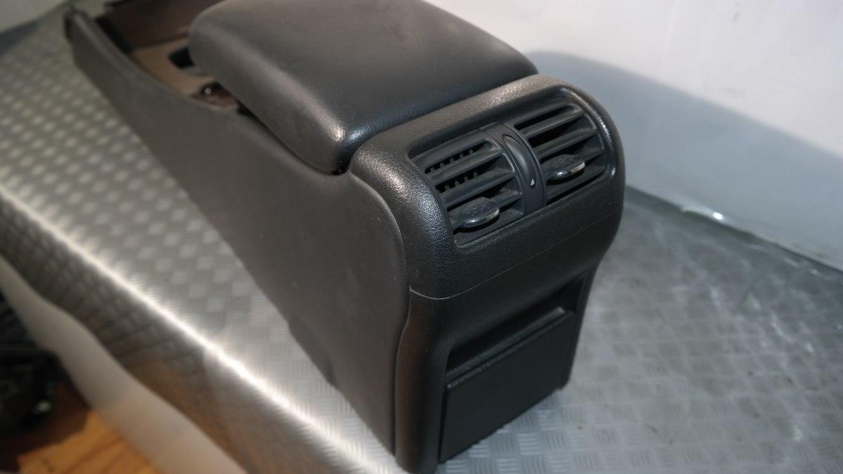 Mercedes classe c bracciolo centrale