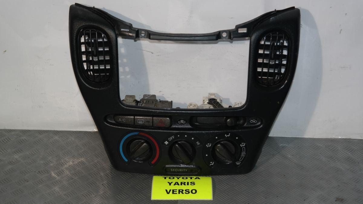 Toyota yaris verso comandi clima manuali
